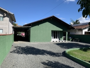  fotos/imovel_pequeno/18c92e35e27c09f9cd97bf228c06b822.JPEG 